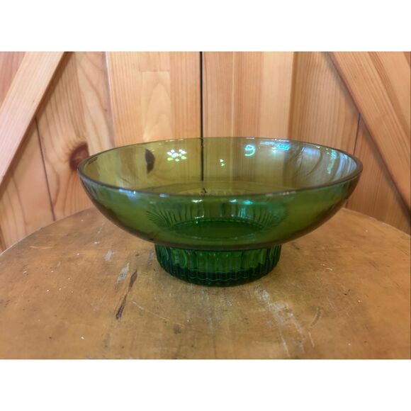 Vintage A.L. Randall Co. Emerald Green Candy Glass Bowl with Ribbed Collar Base - Picture 2 of 8